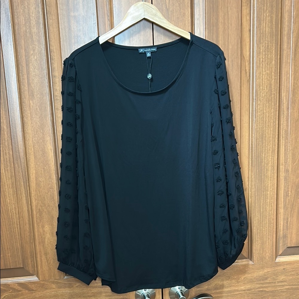 Adrianna Papell Black Women's Top size 2X new
